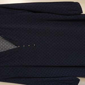 New York & Company Black and Blue Geometric Top